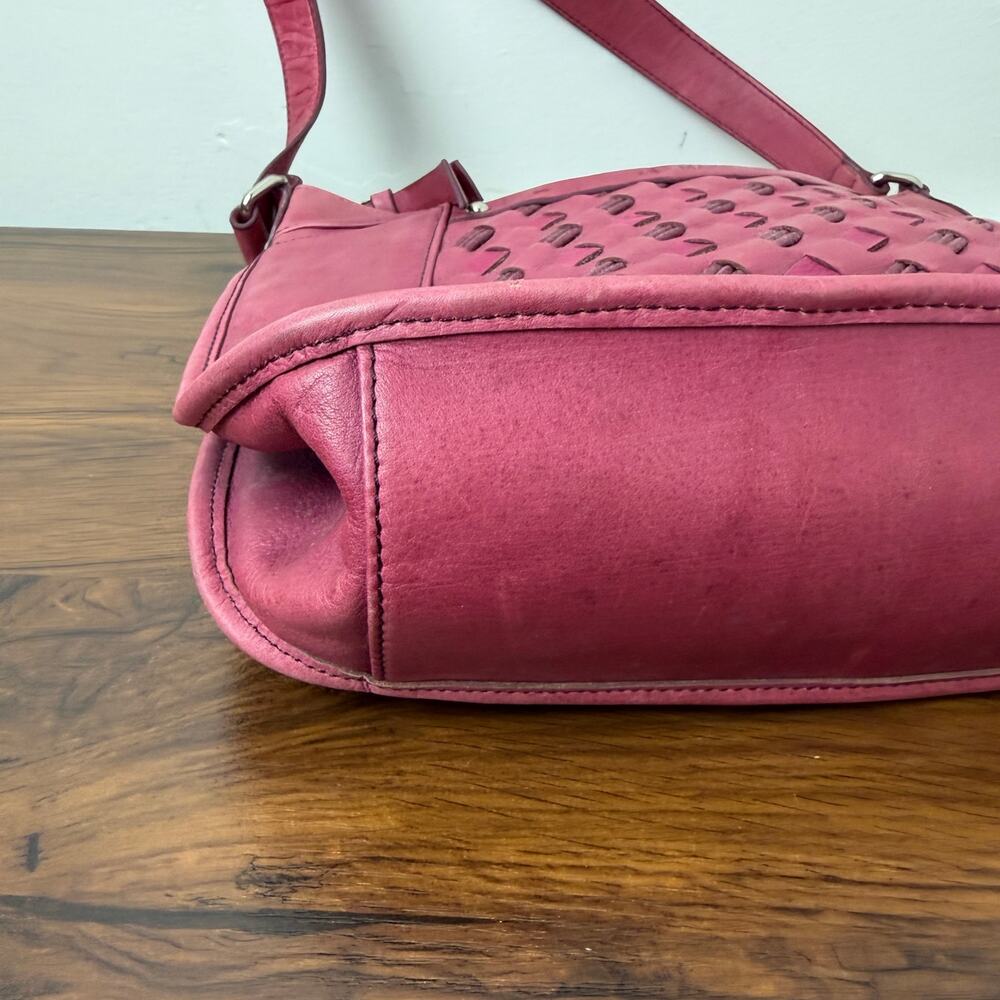 B Makowsky Pink Leather Shoulder Bag Woven Front Hobo Purse Zip Y2K - Picture 4 of 7